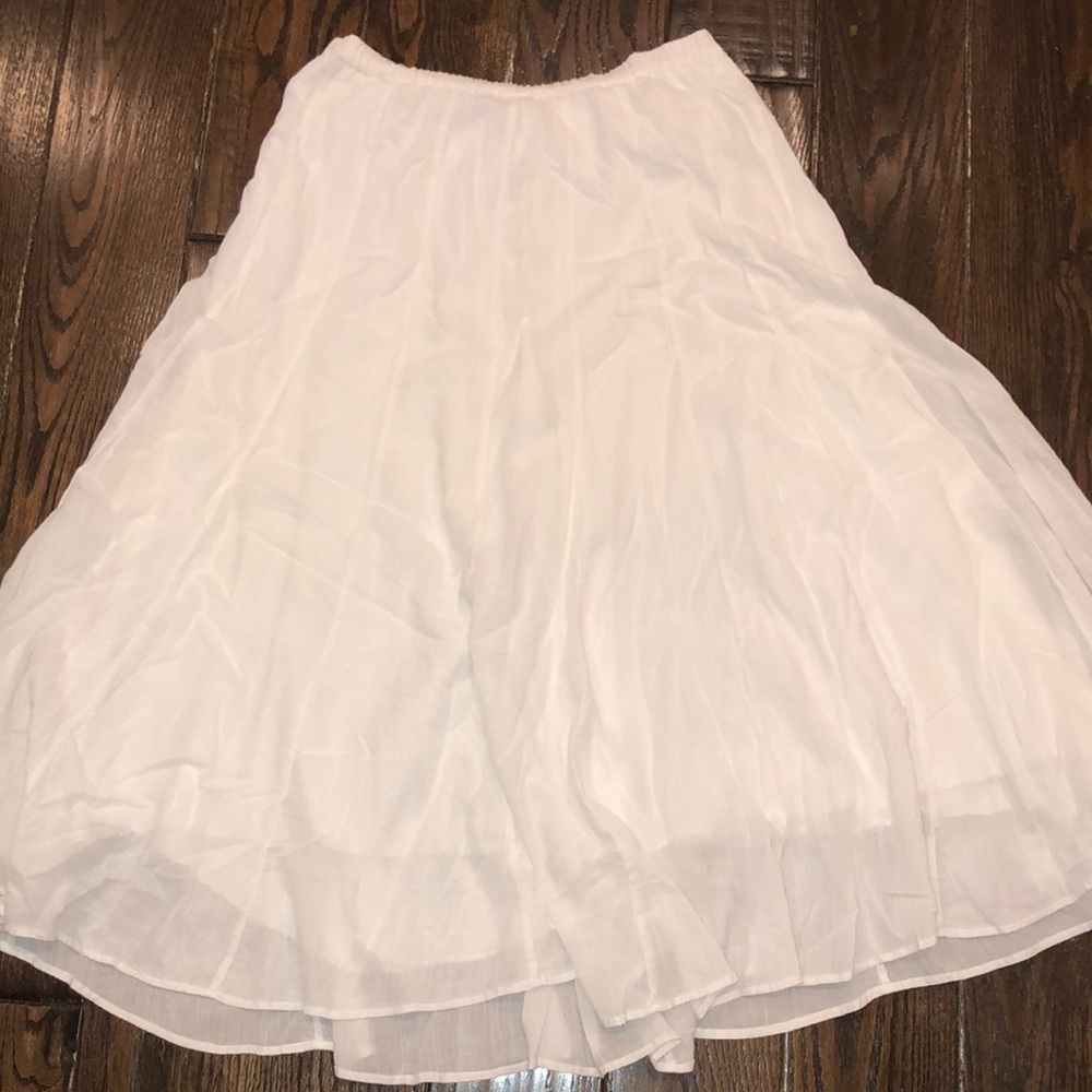 Soft surroundings white skirt size petite small